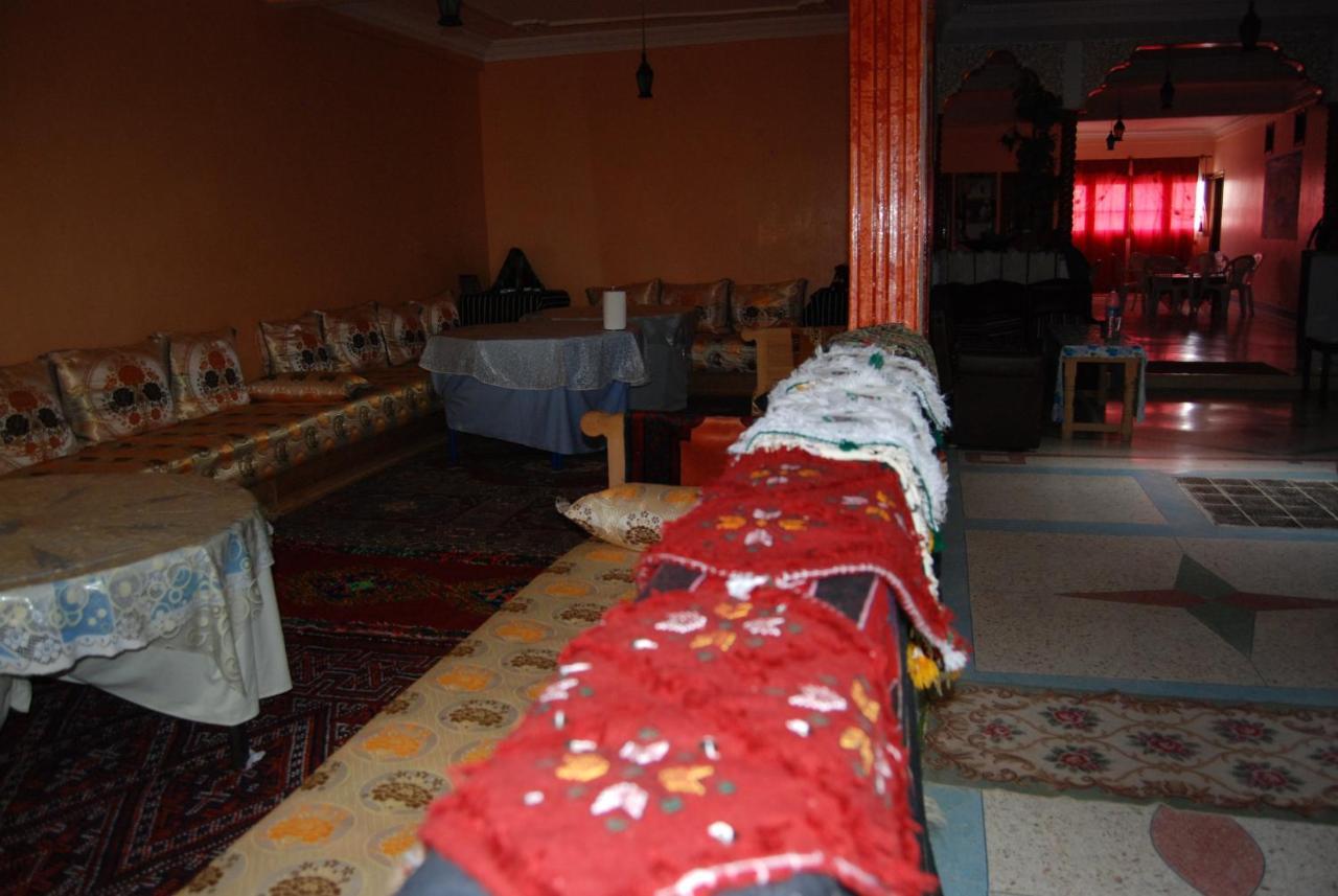 Moussem Des Fiancailles Hotel Imilchil Esterno foto